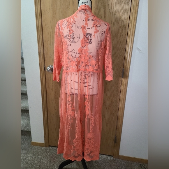 Cedar Rose Peach Embroidered Lace Boho Kimono Top - Picture 2 of 4